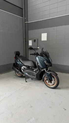 Yamaha XMax 250 ABS 2023 10.150km impecável 2 pneus novos 
