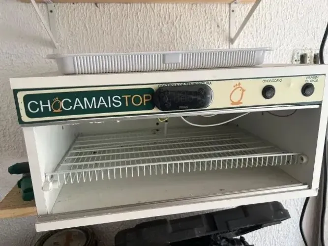Chocadeira de Ovos Chocamaistop (48 ovos)