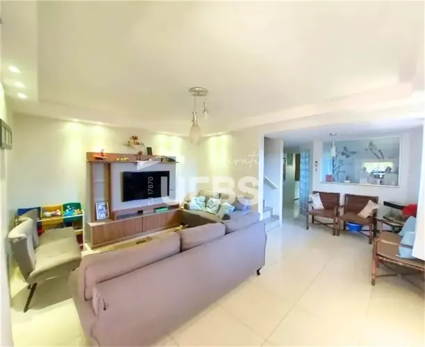 Vende-se sobrado Alto da Boa Vista 3Qt R$ 830.000