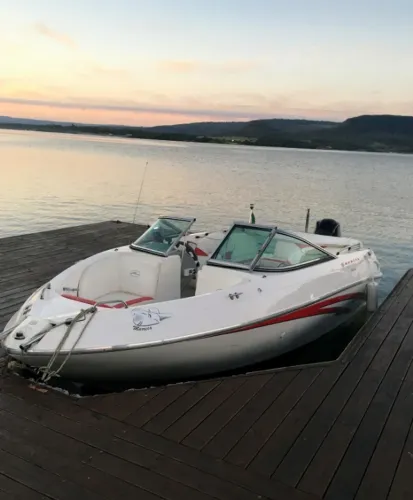 Lancha Mestra 198 (2011) | Mercury 115HP 4T EFI (Apenas 196h) | Uso em Água Doce