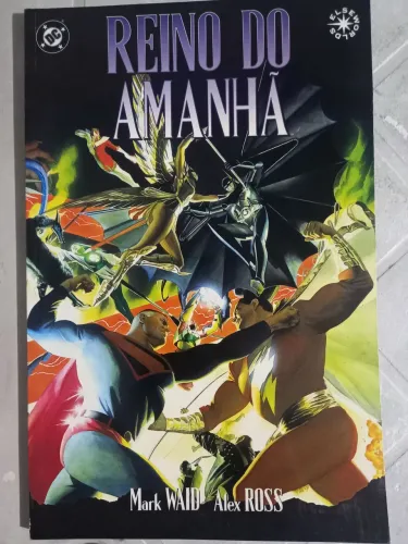 Reino do Amanhã - Edição em capa cartão pela Panini