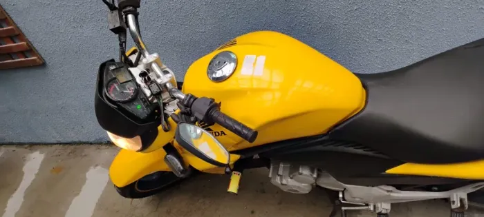 Moto Honda CB 300R