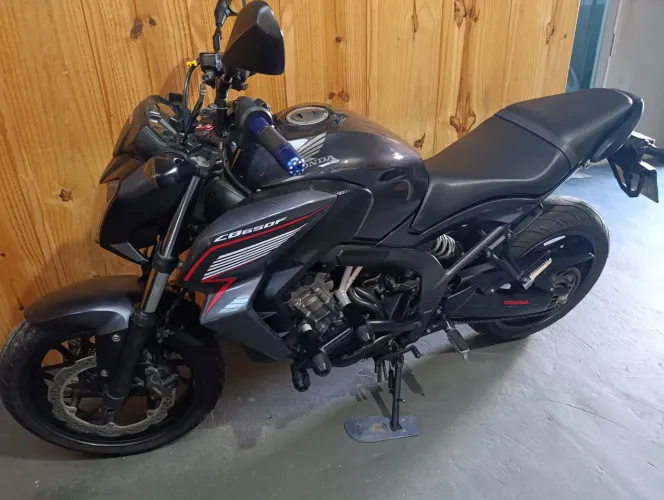 CB 650F 2015