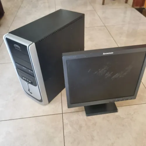 Computador e Monitor para conserto ou peças de reposição