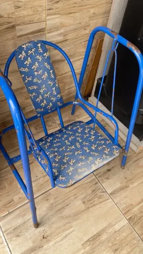 Vendo Cadeira de Balanço.