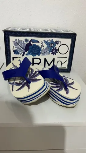 Platform Farm Azul 