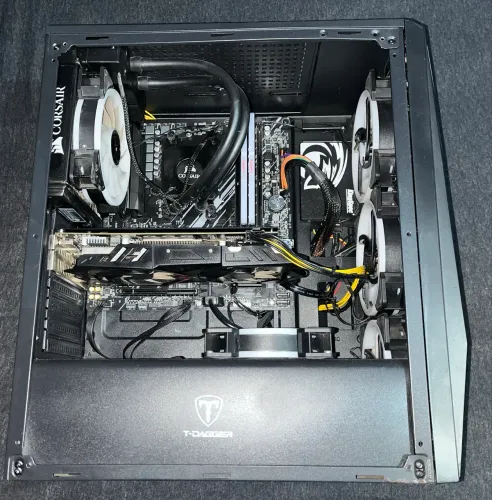 ? PC Gamer Ryzen 5 5500 + RX 580 4GB + 16GB RAM + SSD NVMe 512GB 