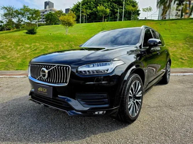 Volvo XC 90 T-6 Momentum 2.0 320cv 5P 2020
