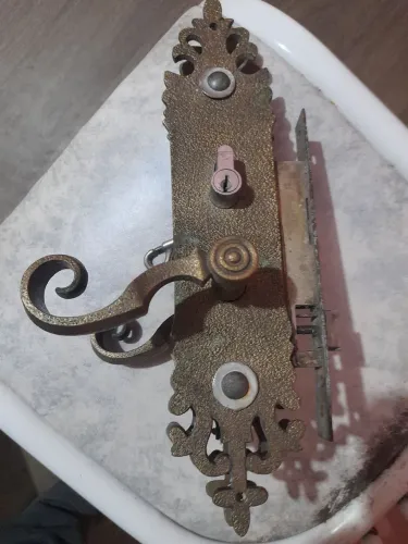 Fechadura Colonial de Bronze forjado 32 cm de espelho