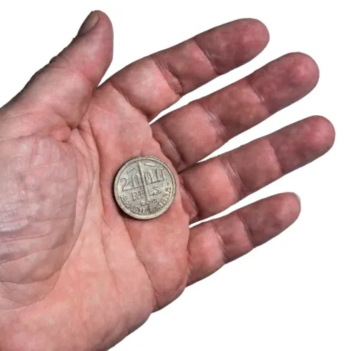 Moeda de 2000 Réis Brasileiros- SOB Ótima. 50% Prata. Ano 1935. Duque de Caxias