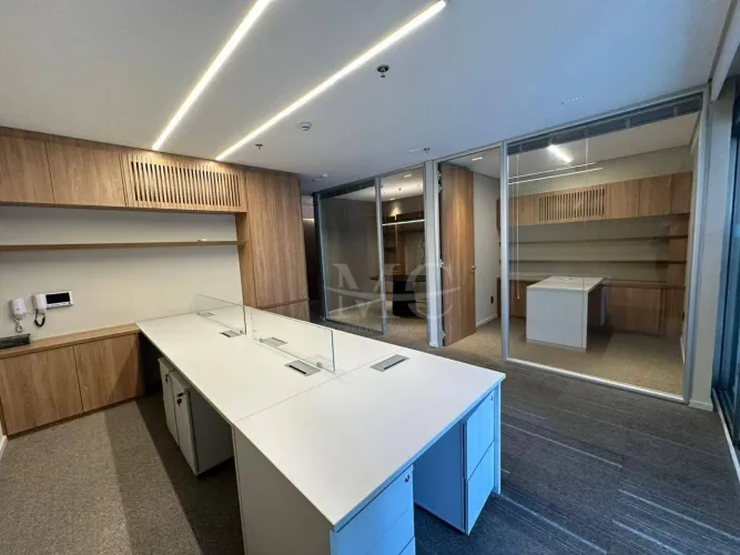 SALA MOBILIADA BOUTIQUE FARIA LIMA