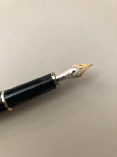 Caneta tinteiro Mont Blanc sem o estojo - retirada na Lagoa