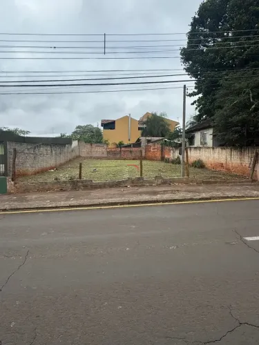 Terreno à venda com 388m² - Vila Brasil, Londrina, PR