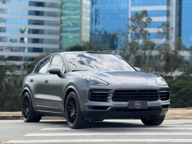 Porsche Cayenne S Coupe 3.0 V6 353cv (híbrido) 2022
