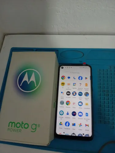 Moto G8 Power