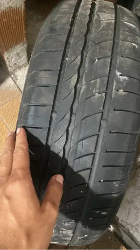 Pneu 185/60/15 pirreli 300 cada ou 250 se comprar dois 