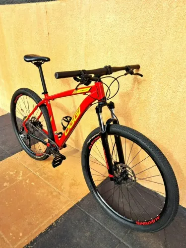 Mountain Bike Aro 29 Novinha