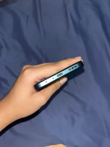 Vende-se esse celular (novo) 