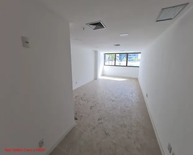 Excelente sala comercial à venda, Salvador, BA.