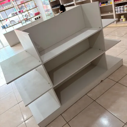ESTANTE/ PRATELEIRA