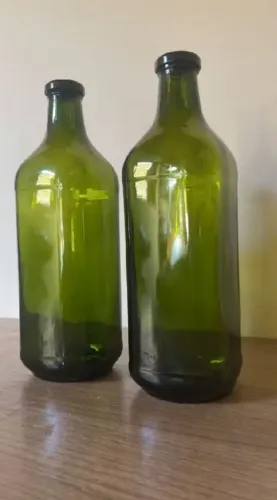 garrafa vidro verde 1,5l 