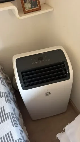 Ar condicionado portátil RHEEM 12000BTUS pouco uso.