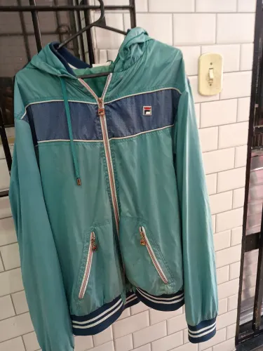 Jaqueta masculina corta vento fila