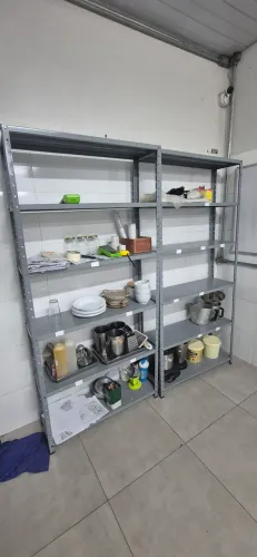 Prateleira de aço 