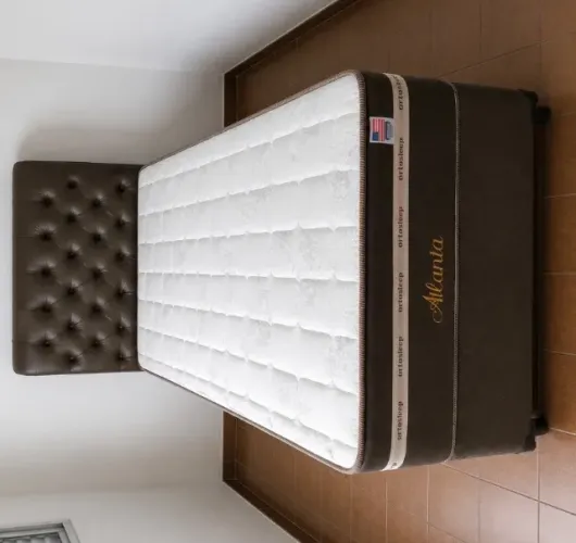 Cama de solteiro nova