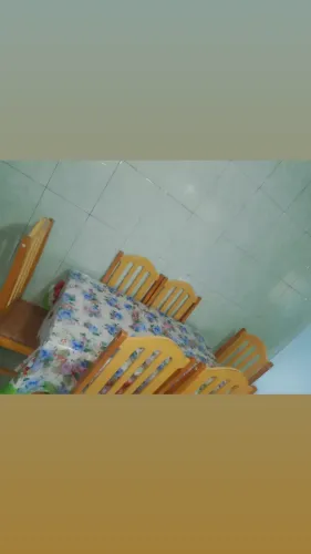 Móveis baratos pra sair logo mesa e cama
