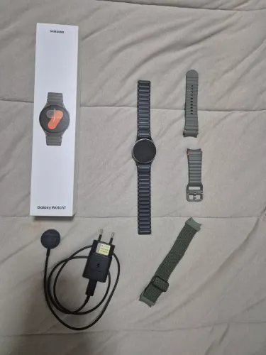 Samsung Galaxy Watch 7 40mm (Usado)(Acompanha Carregador e 2 pulseiras extras)