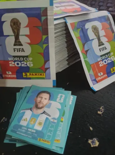 Figurinhas da copa 2026 ( valor negociável)