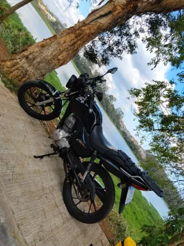 Moto pra venda