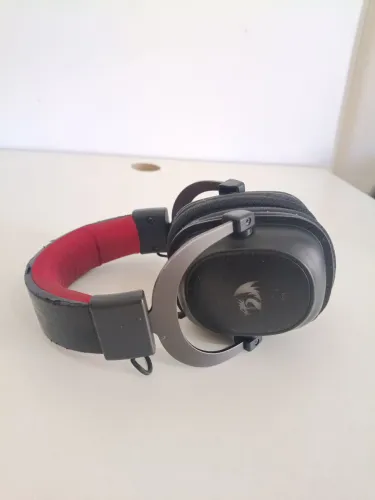 Headset Gamer Redragon Zeus pro