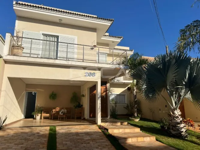 Casa à Venda no Condomínio Residencial Village São Carlos II - 4 Dormitórios e 4 Vagas