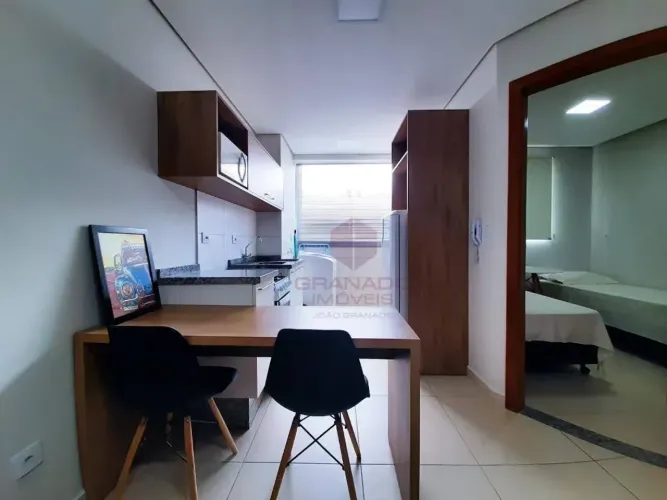 Apartamento de 1 quarto TODO mobiliado e equipado, pronto para morar. Área de lazer com pi