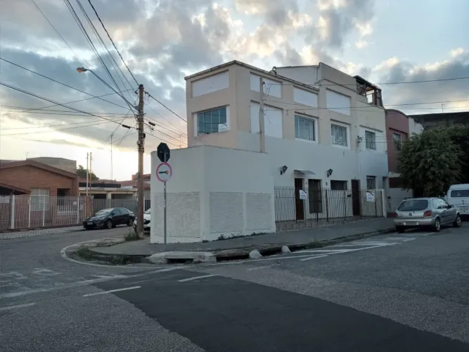 CASA COMERCIAL em SOROCABA - SP, VILA CARVALHO