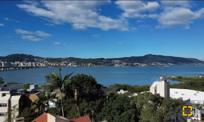 Vendo Terreno no coração do bairro Coqueiros em Florianópolis