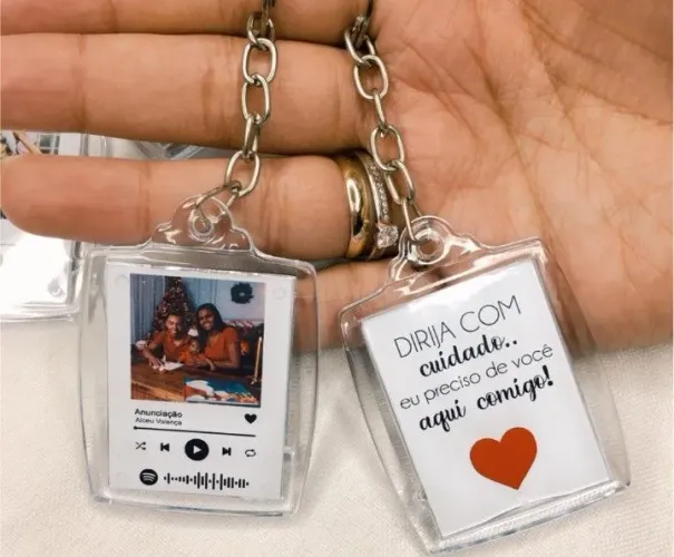 Chaveiro de acrílico personalizado 