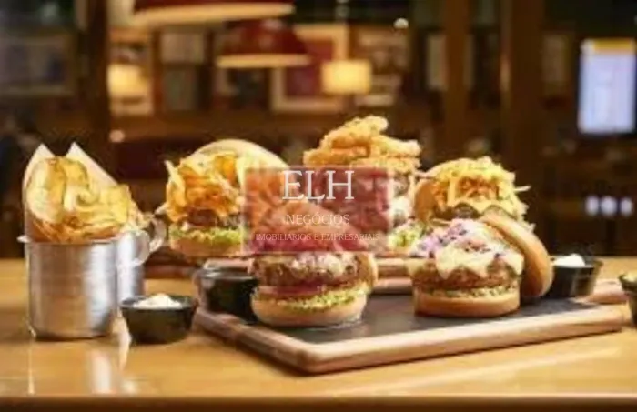 Hamburgueria Confinada Universidade - Lucro Mensal R$ 18.000 - Aluguel R$ 2.200