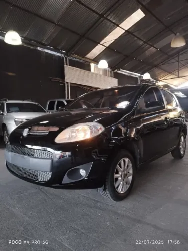 Fiat Palio Attractive 1.0 EVO Fire Flex 8V 5P 2013