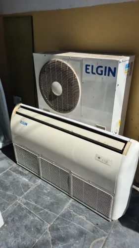 Ar condicionado e cortinas de ar