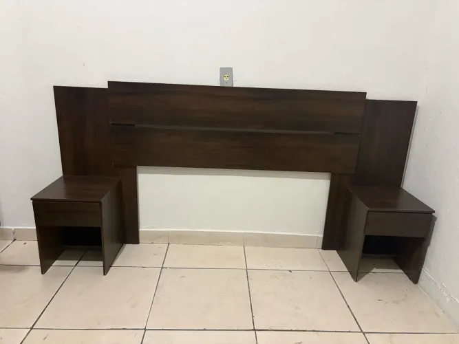 Cabeceira de cama de casal