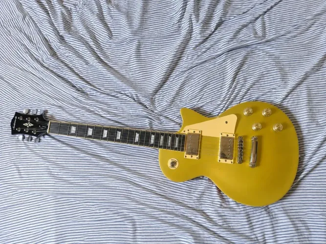 Vendo guitarra les paul Strimberg