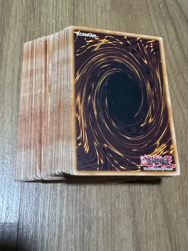 74 catas Konami 150.00
