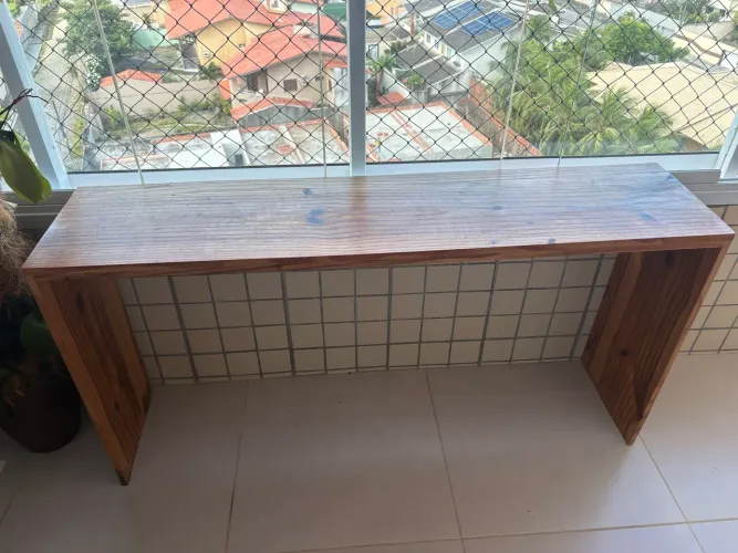 Mesa de Pinus 