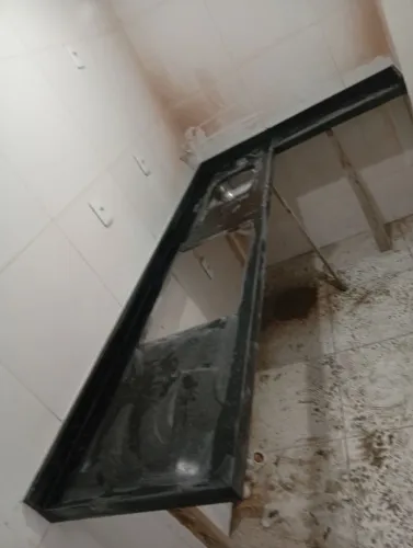 Bancada de cozinha no verde Ubatuba com completo de Cooktop