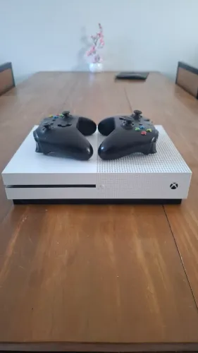 Xbox One S 1TB