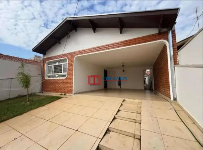 Casa com 3 dormitórios para alugar, 192 m² por R$ 3.900,00/mês - Vila Independência - Pira