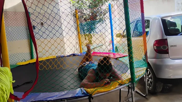 Pula pula semi novo 3,5 suporta 380quilos